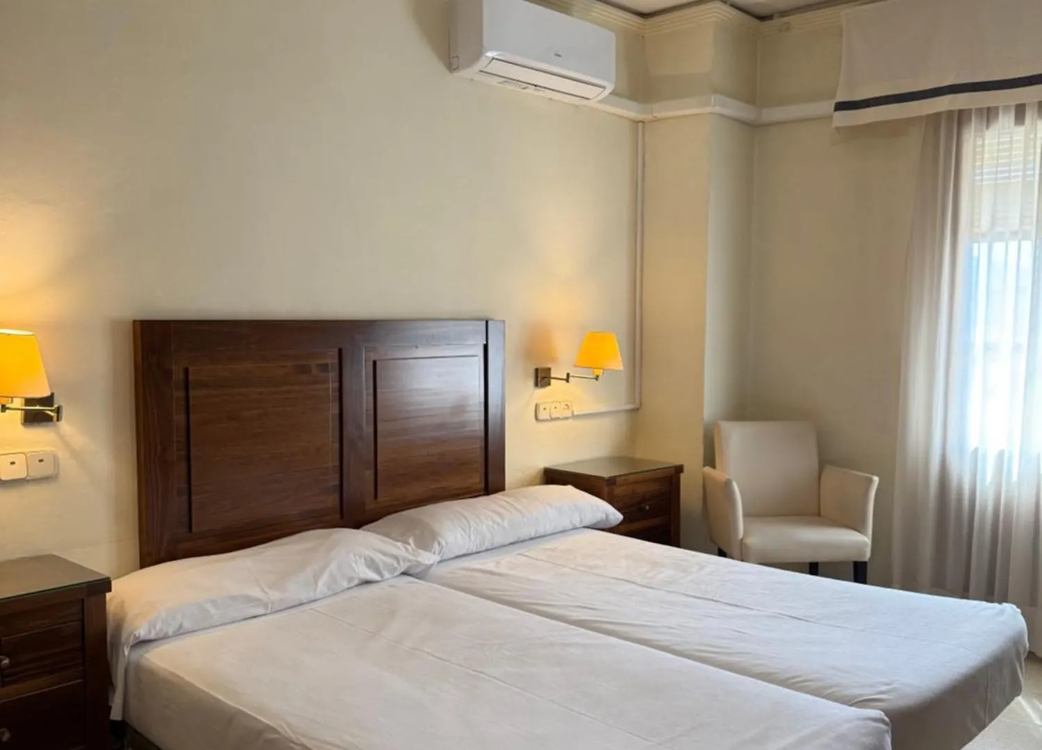 **  Hotel El Sol Lanjarón Spanien