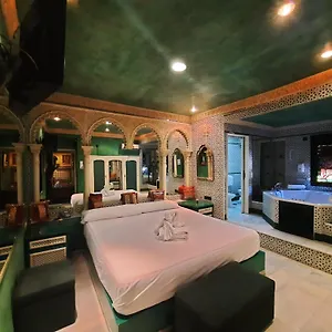Avenida Andalucia - Solo Adultos Maison d'hôtes
